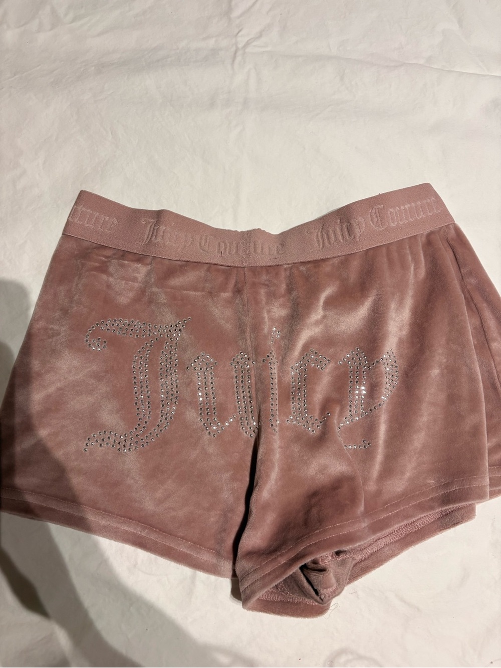 Juicy Couture Dusty Pink Velvet “Juicy” Rhinestone Logo Lounge Shorts - Picture 4 of 5